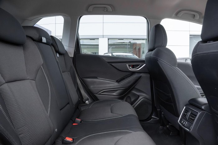 2023 Subaru Forester 2.5i