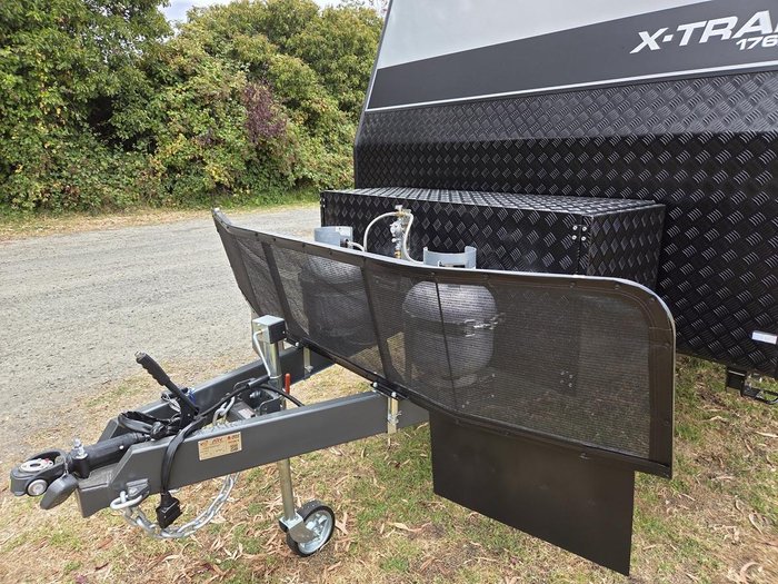 2026 Safari Caravans X-Trak176