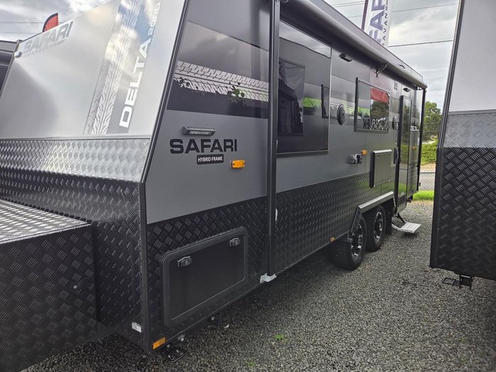 2026 Safari Caravans Delta20 Rear Door