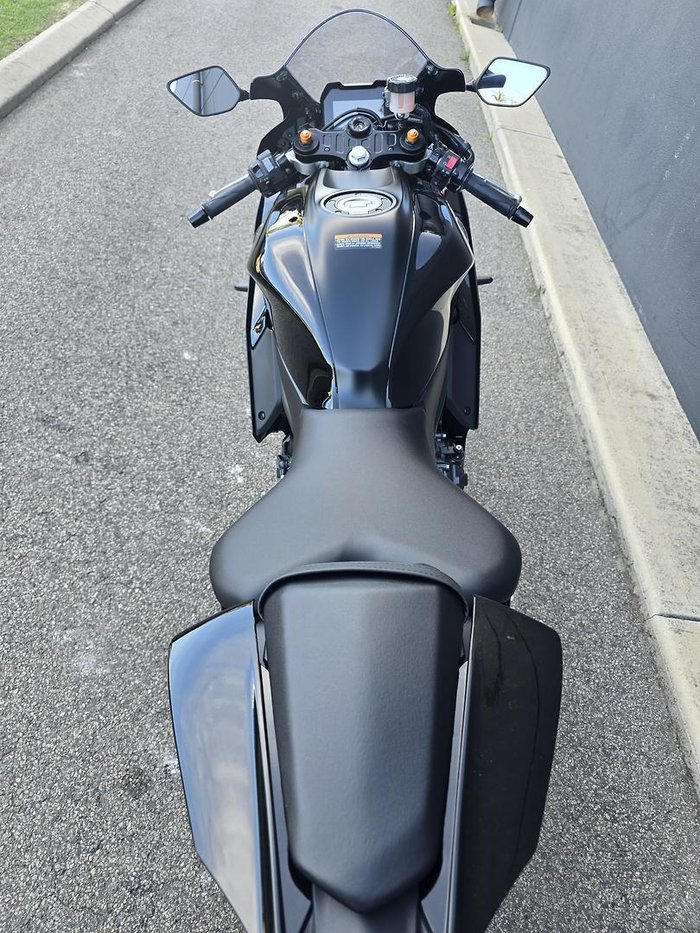 2025 Yamaha YZF-R7 LAMs YZF-R Black