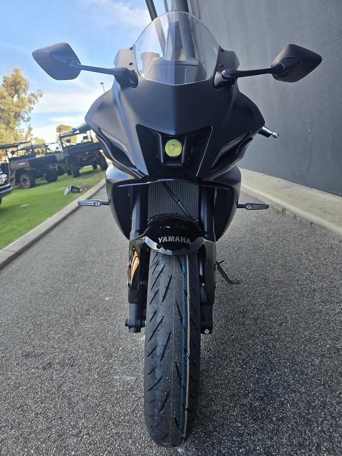 2025 Yamaha YZF-R7 LAMs YZF-R Black