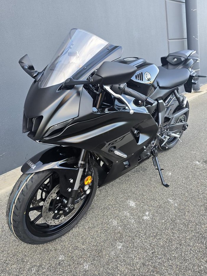 2025 Yamaha YZF-R7 LAMs YZF-R Black