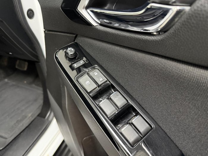 2023 Isuzu MU-X LS-U