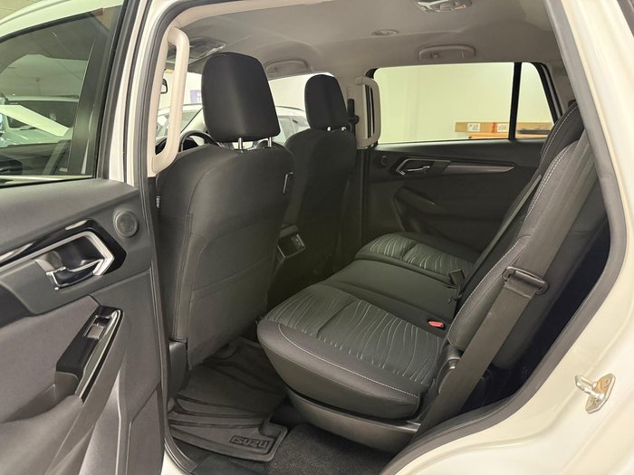 2023 Isuzu MU-X LS-U