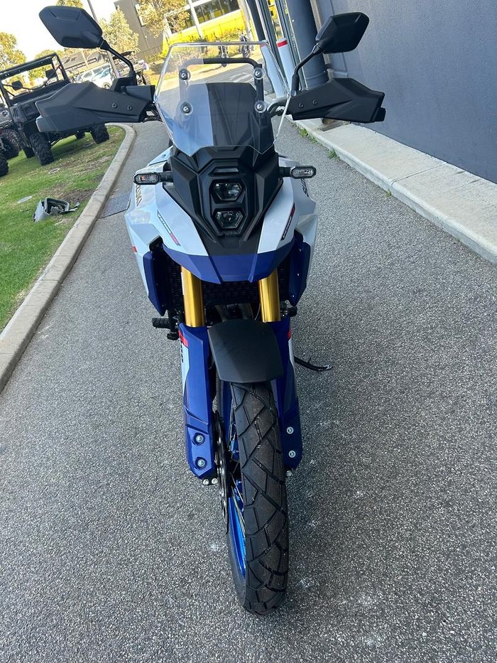 2026 Suzuki V-Strom 800DE V-Strom White