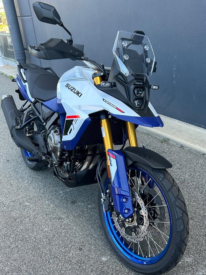 2026 Suzuki V-Strom 800DE V-Strom White