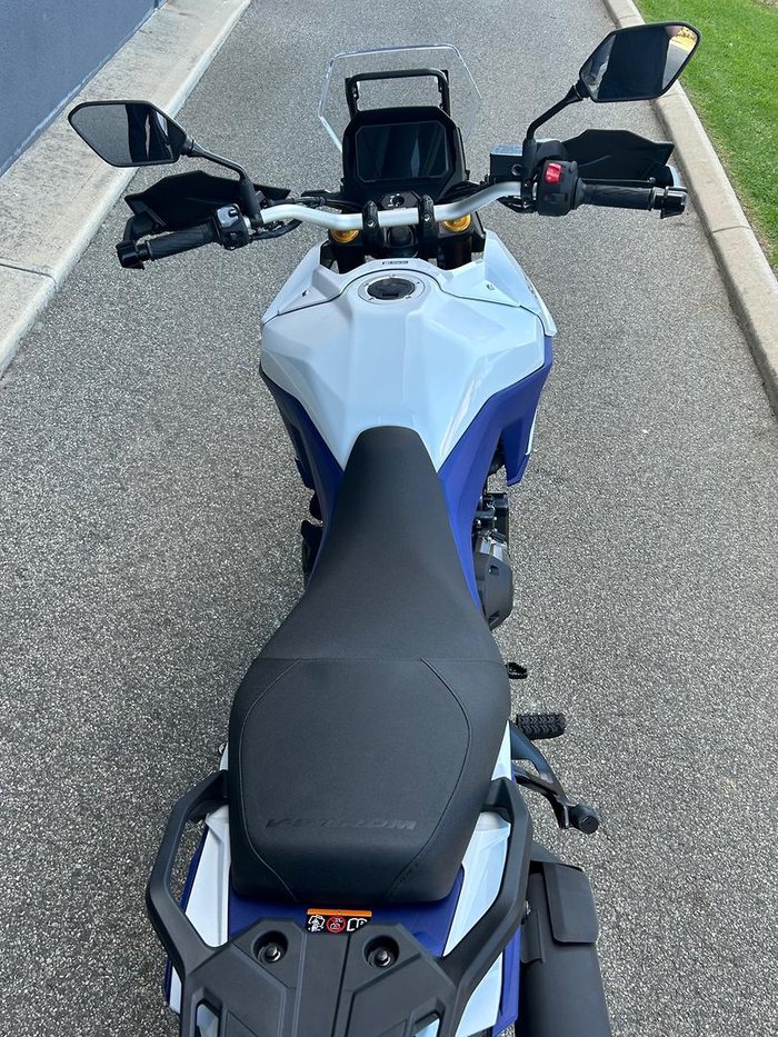 2026 Suzuki V-Strom 800DE V-Strom White