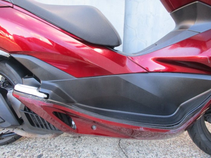 2015 Honda PCX MAROON