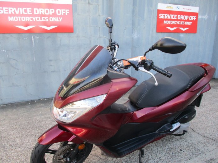 2015 Honda PCX MAROON