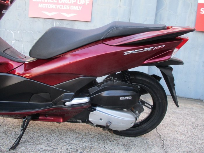 2015 Honda PCX MAROON