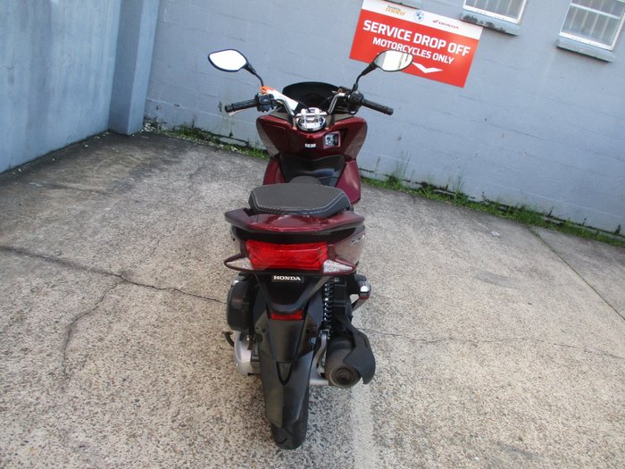 2015 Honda PCX MAROON