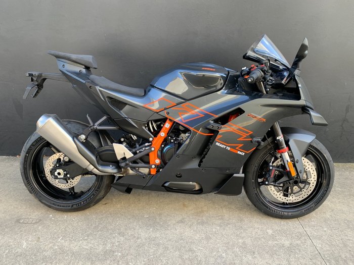 2026 Ktm 2026 KTM 990CC RC R BLACK