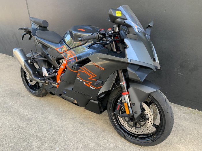 2026 Ktm 2026 KTM 990CC RC R BLACK