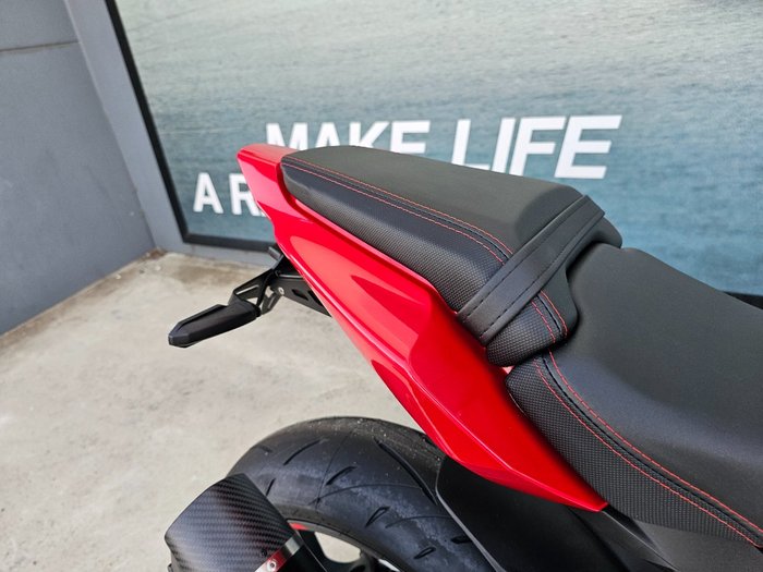 2026 Honda CBR650RAC Red