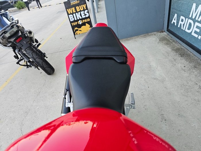 2026 Honda CBR650RAC Red