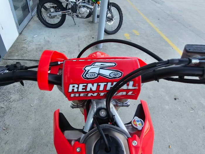 2026 Honda CRF250R Red