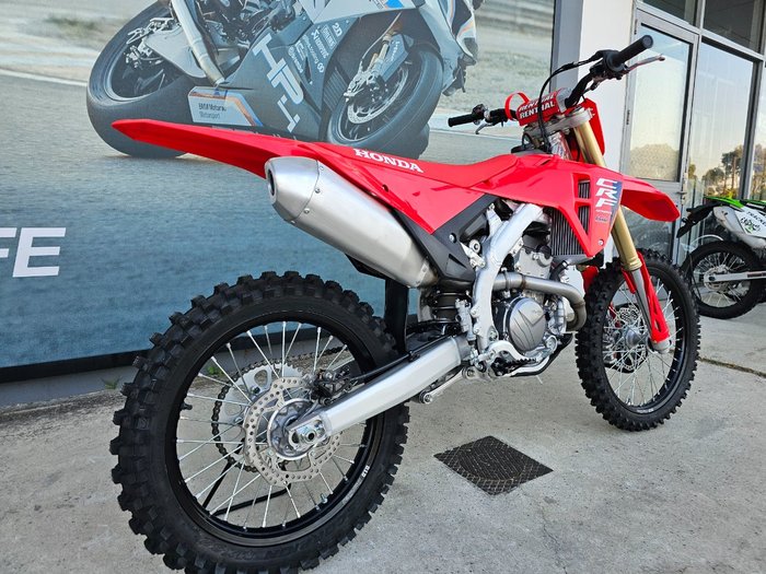 2026 Honda CRF250R Red