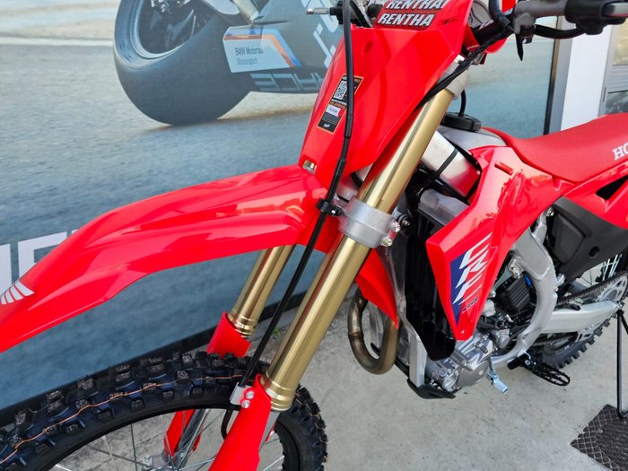 2026 Honda CRF450R Red