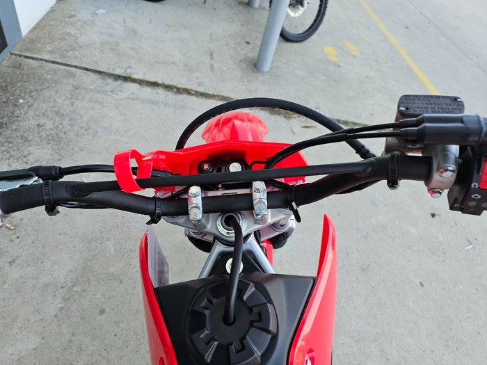 2026 Honda 2026 Honda 125CC CRF125FBTURED Red