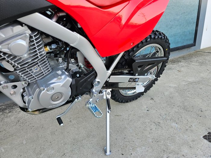 2026 Honda 2026 Honda 125CC CRF125FBTURED Red