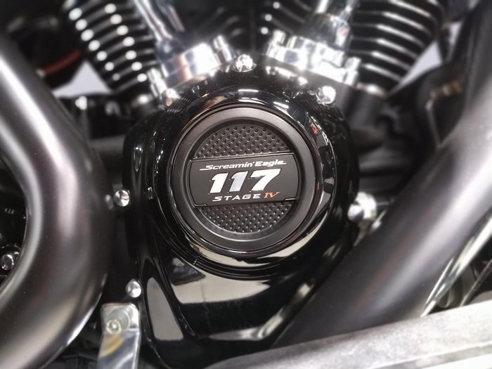 2019 Harley-Davidson Street Glide Special 114 (FLHXS) Touring Black