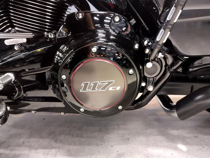 2019 Harley-Davidson Street Glide Special 114 (FLHXS) Touring Black