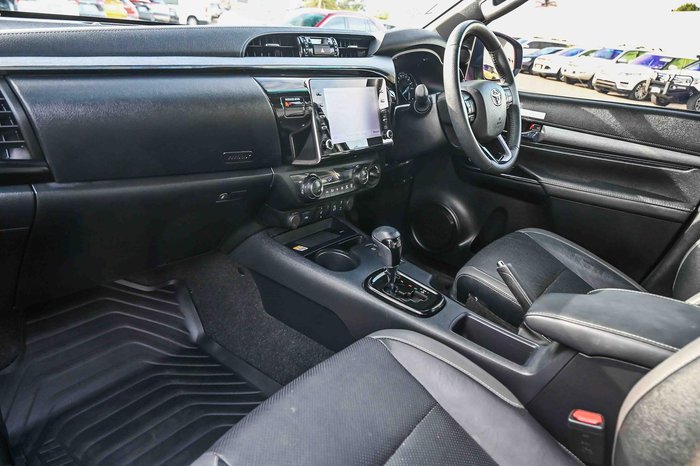 2024 Toyota Hilux Rogue 48V