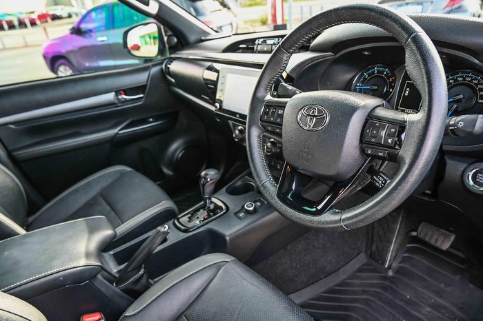 2024 Toyota Hilux Rogue 48V