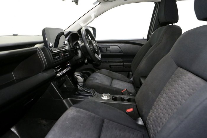 2025 Mitsubishi Triton GLX