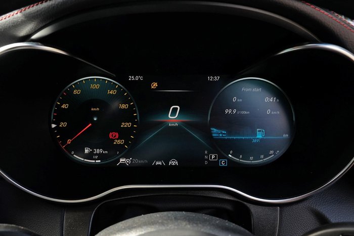 2022 Mercedes-Benz GLC-Class GLC300