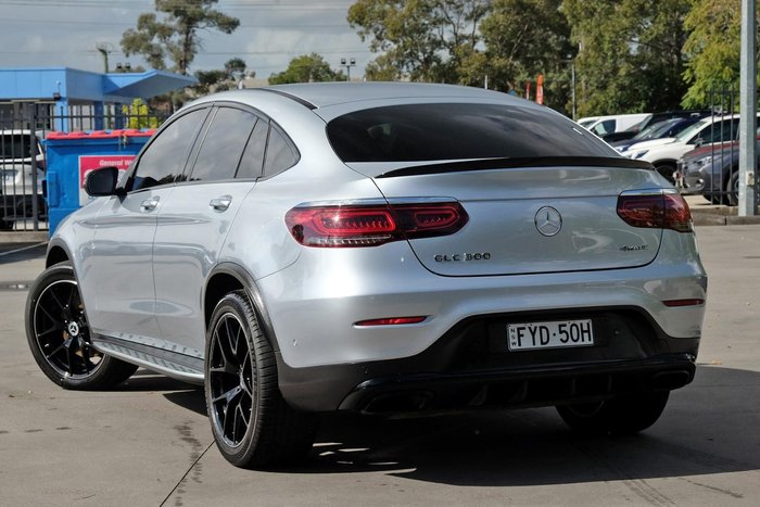 2022 Mercedes-Benz GLC-Class GLC300