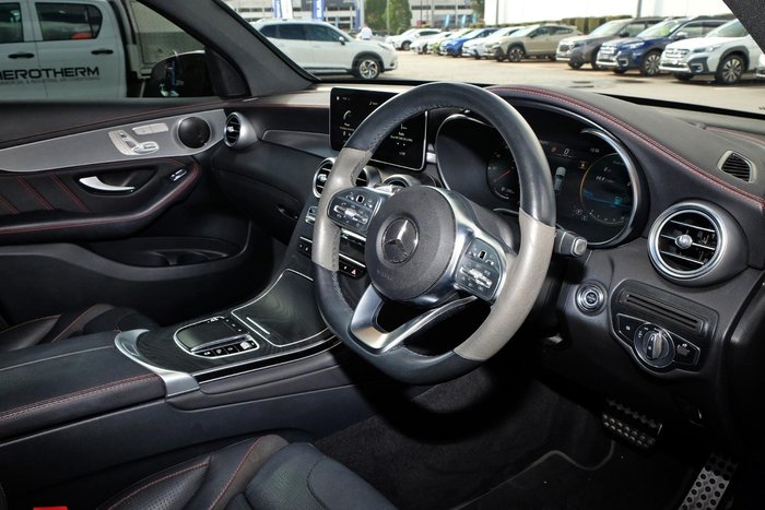 2022 Mercedes-Benz GLC-Class GLC300