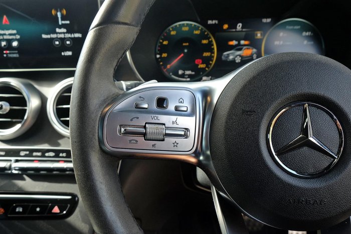 2022 Mercedes-Benz GLC-Class GLC300