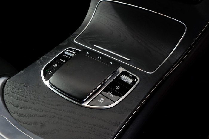 2022 Mercedes-Benz GLC-Class GLC300