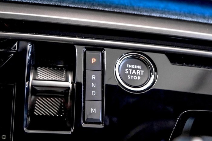 2025 Peugeot 5008 GT Premium Hybrid