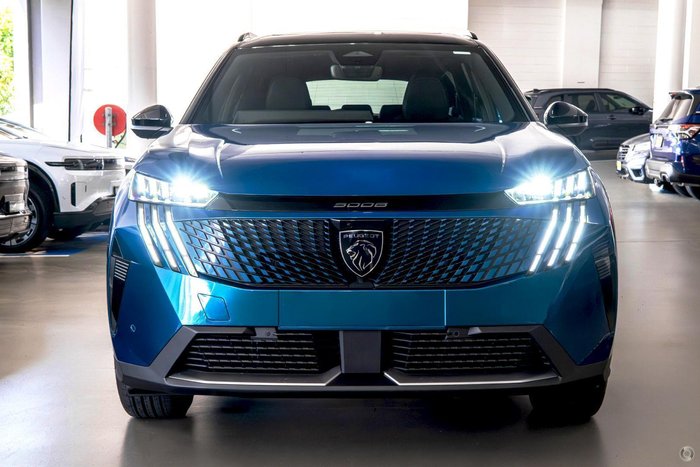 2025 Peugeot 5008 GT Premium Hybrid