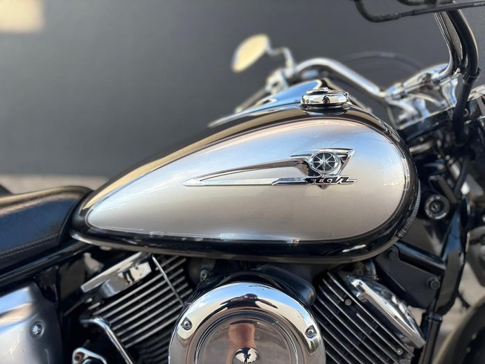 2006 Yamaha V-Star XVS1100A Classic V-Star Silver