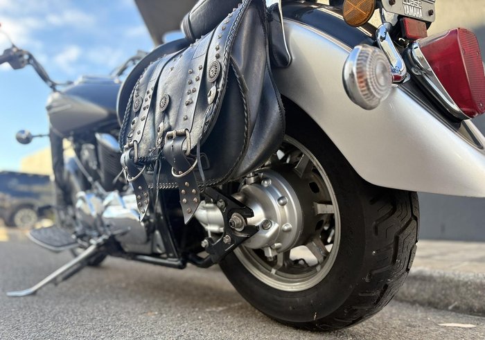 2006 Yamaha V-Star XVS1100A Classic V-Star Silver
