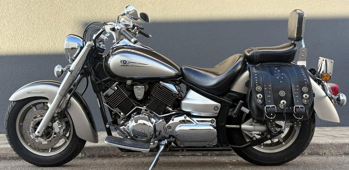 2006 Yamaha V-Star XVS1100A Classic V-Star Silver
