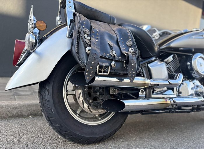 2006 Yamaha V-Star XVS1100A Classic V-Star Silver