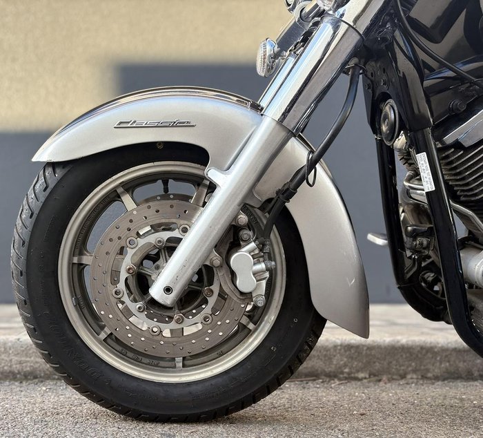 2006 Yamaha V-Star XVS1100A Classic V-Star Silver