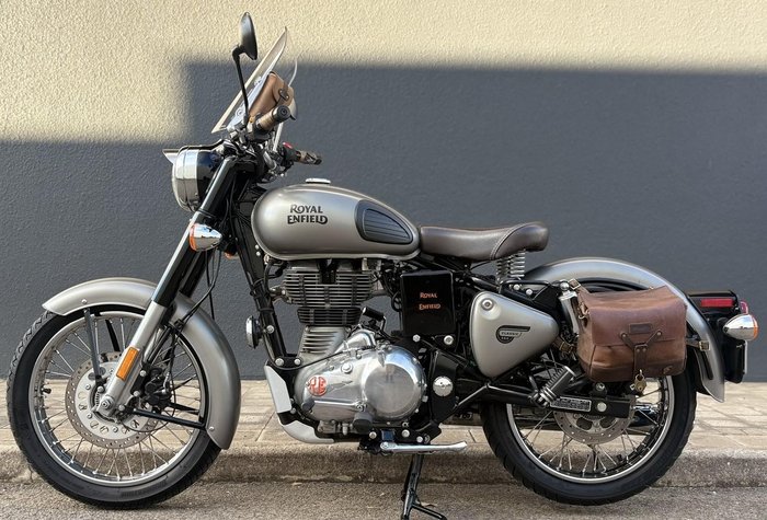 2018 Royal Enfield Classic 500 Classic Grey