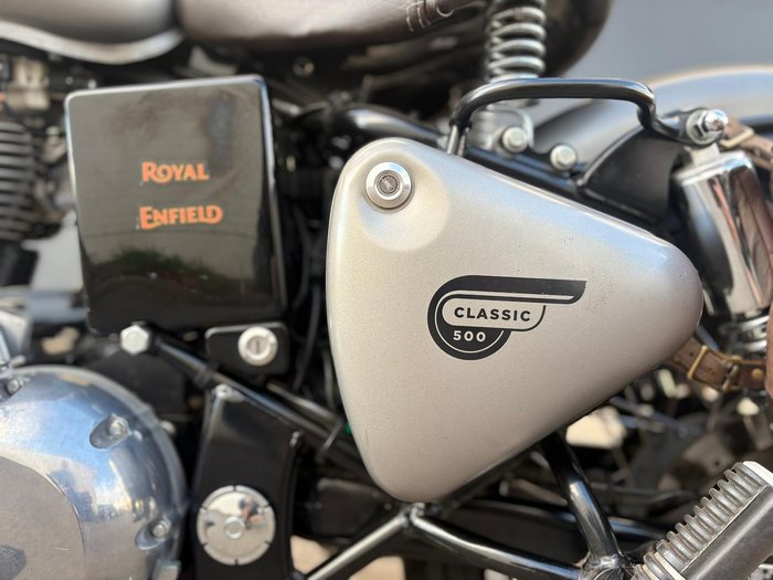 2018 Royal Enfield Classic 500 Classic Grey