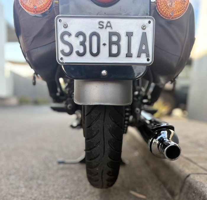 2018 Royal Enfield Classic 500 Classic Grey