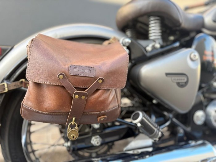 2018 Royal Enfield Classic 500 Classic Grey