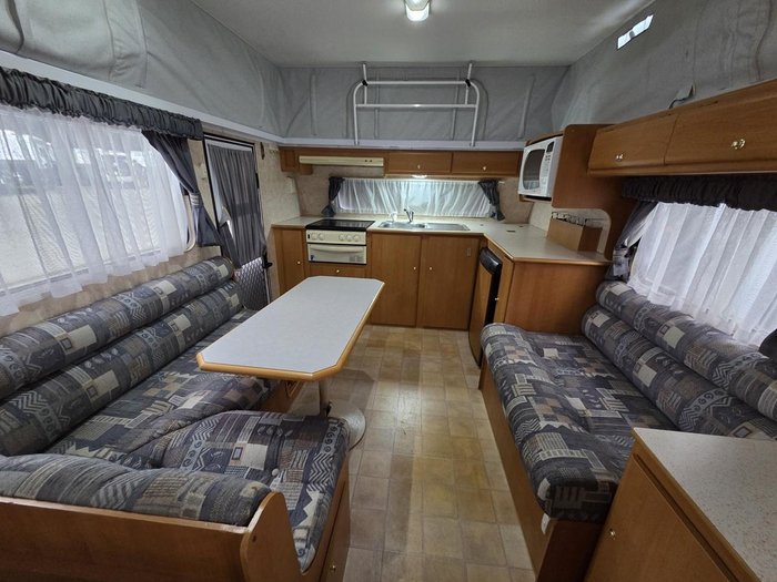 2004 Jayco Freedom