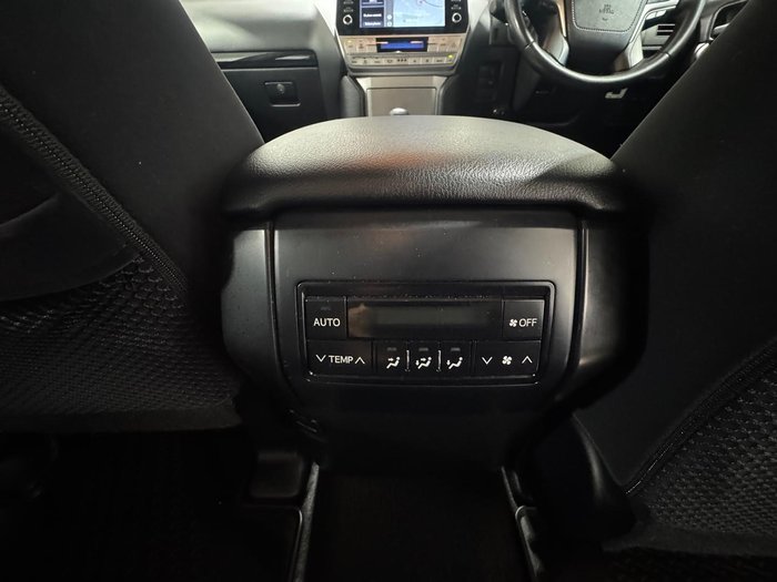 2022 Toyota Landcruiser Prado GXL