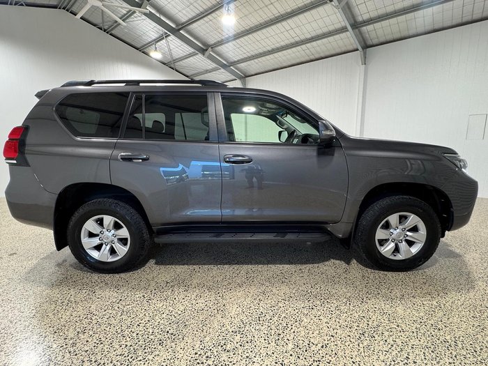 2022 Toyota Landcruiser Prado GXL