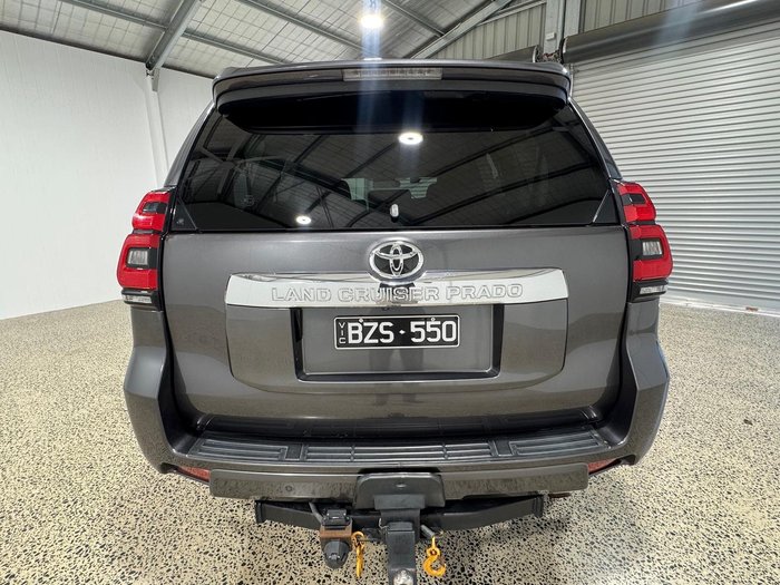 2022 Toyota Landcruiser Prado GXL