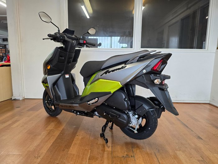 2026 Suzuki AVENIS 125 GREEN